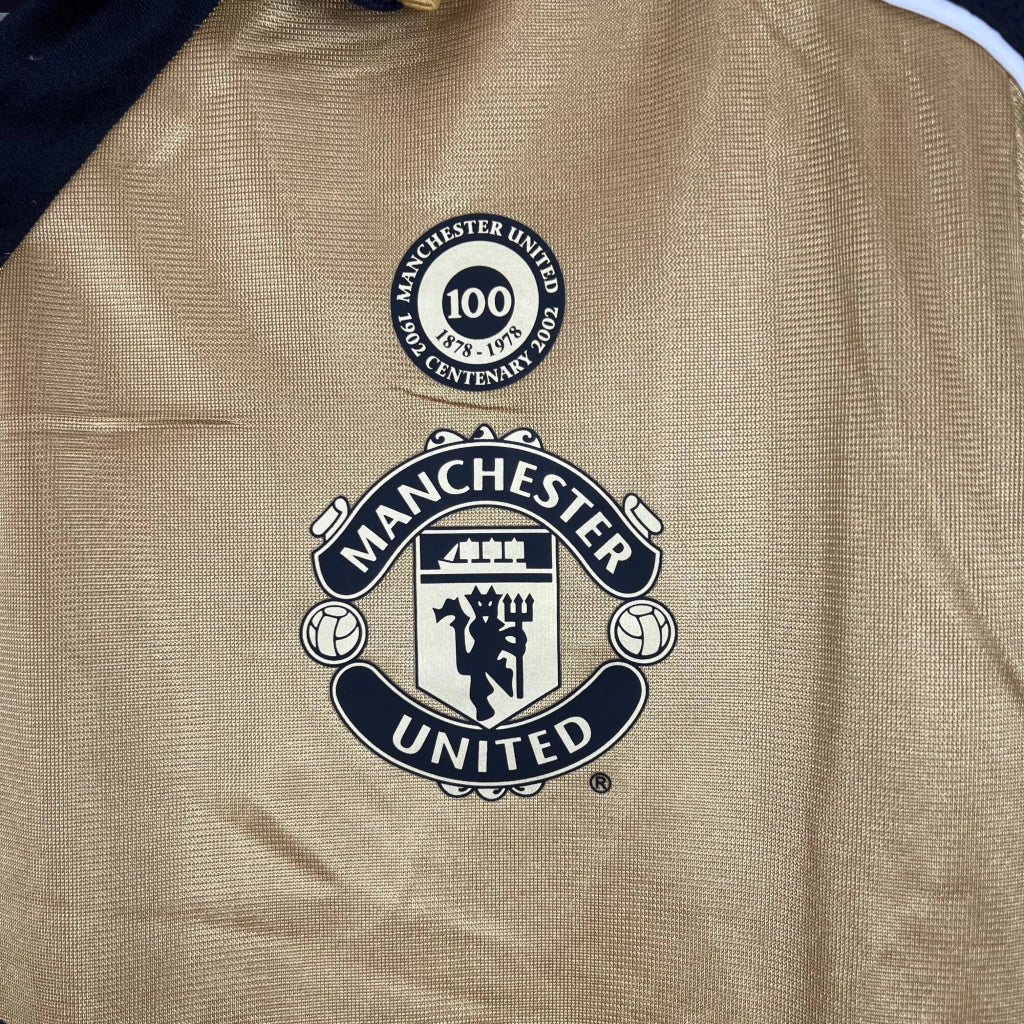 Manchester United 2001/02 100 Years Reversible Retro