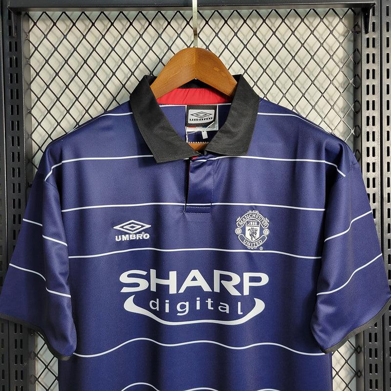 Manchester United 1999/00 Away Blue Retro