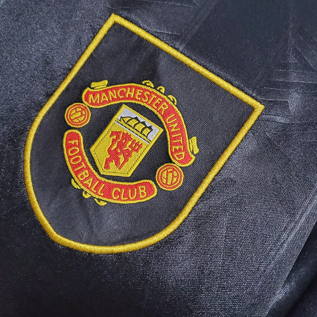 Manchester United 1993/95 Black Retro