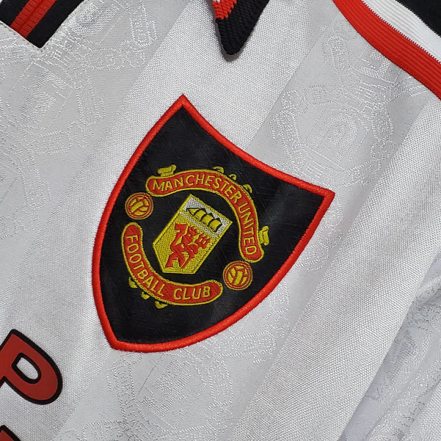 Manchester United 1997/98 White Retro