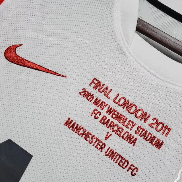 Manchester United 2010/11 White Retro