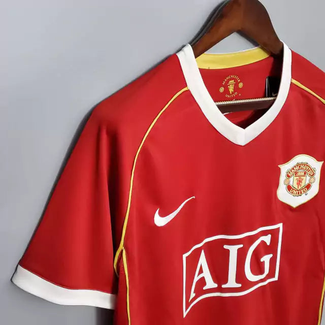 Manchester United 2006/07 Red Retro