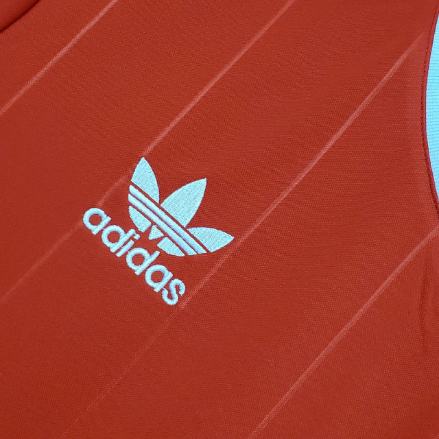 Manchester United 1983/84 Retro Jersey