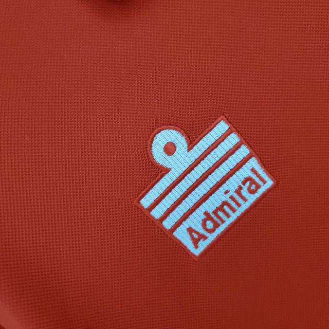 Manchester United 1977 Red Retro