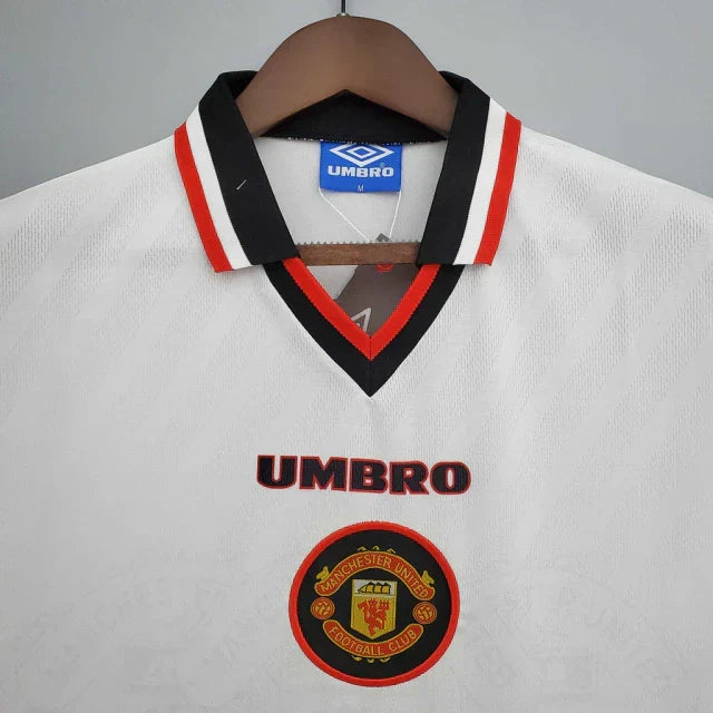 Manchester United 1996/97 White Retro