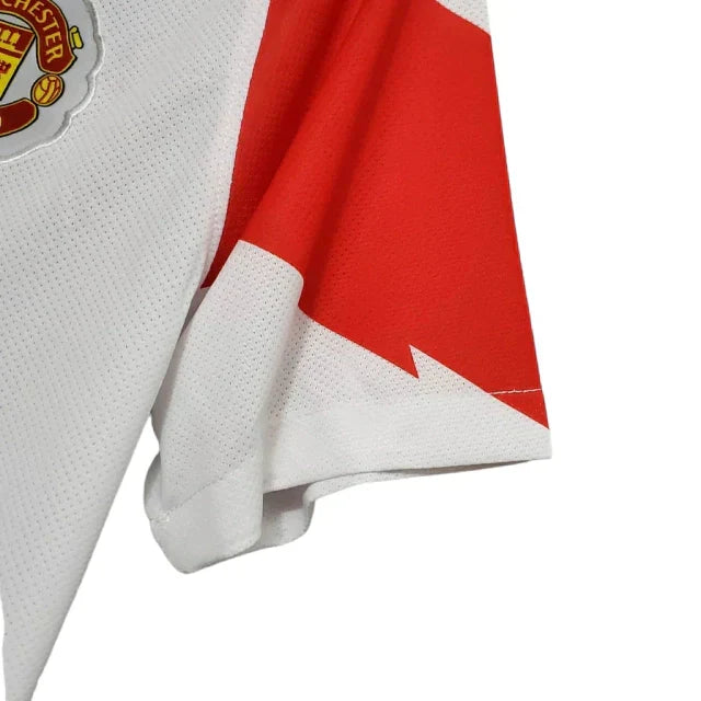 Manchester United 2010/11 White Retro