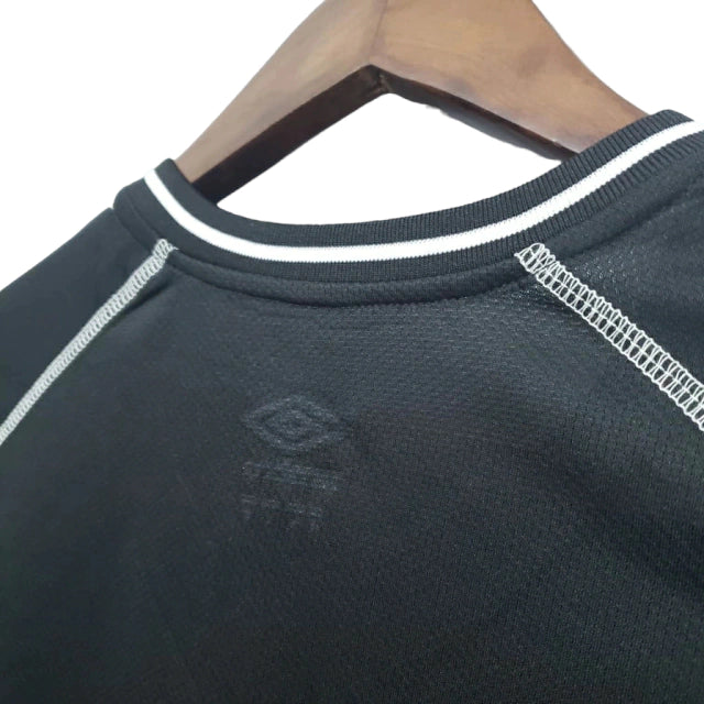 Manchester United 2000/02 Black Retro