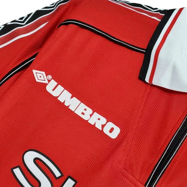 Manchester United 1998/99 Red Retro