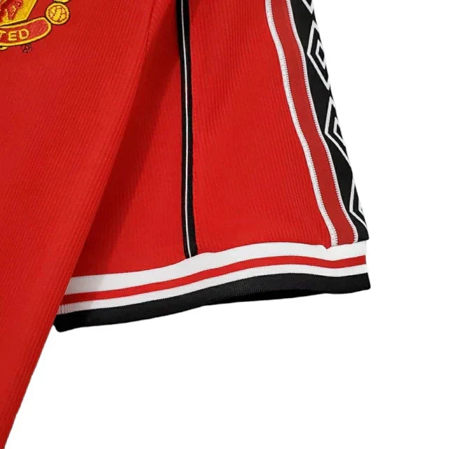 Manchester United 1998/99 Red Retro