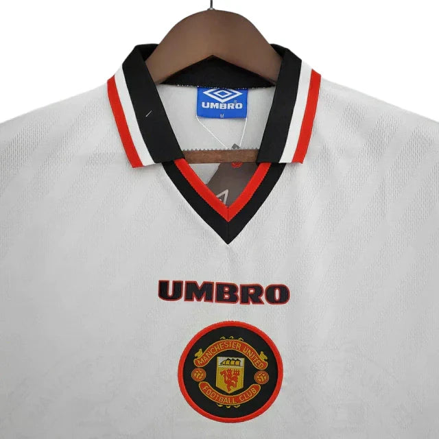 Manchester United 1996/97 White Retro