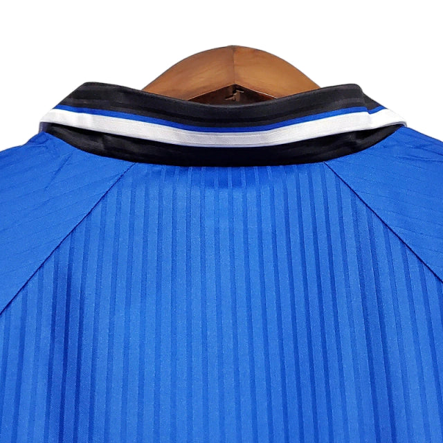 Manchester United 1996/97 Blue Retro