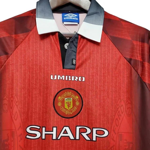 Manchester United 1996 Red Retro