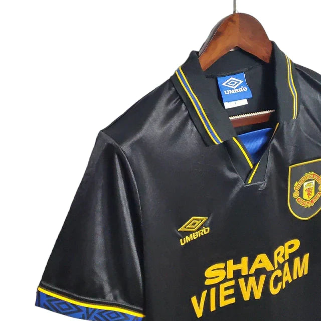 Manchester United 1993/95 Black Retro