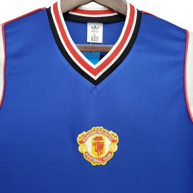 Manchester United 1985/86 Blue Retro